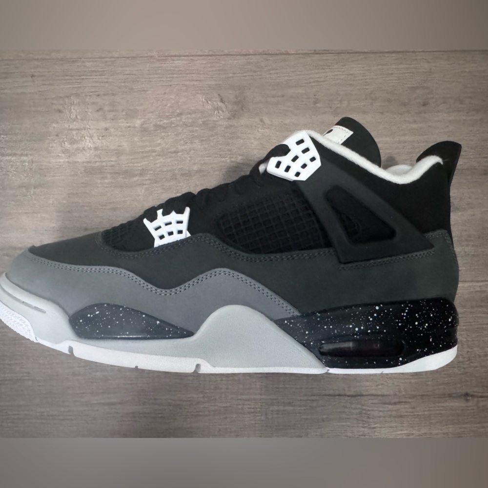 Jordan Air 4 Retro Black and White